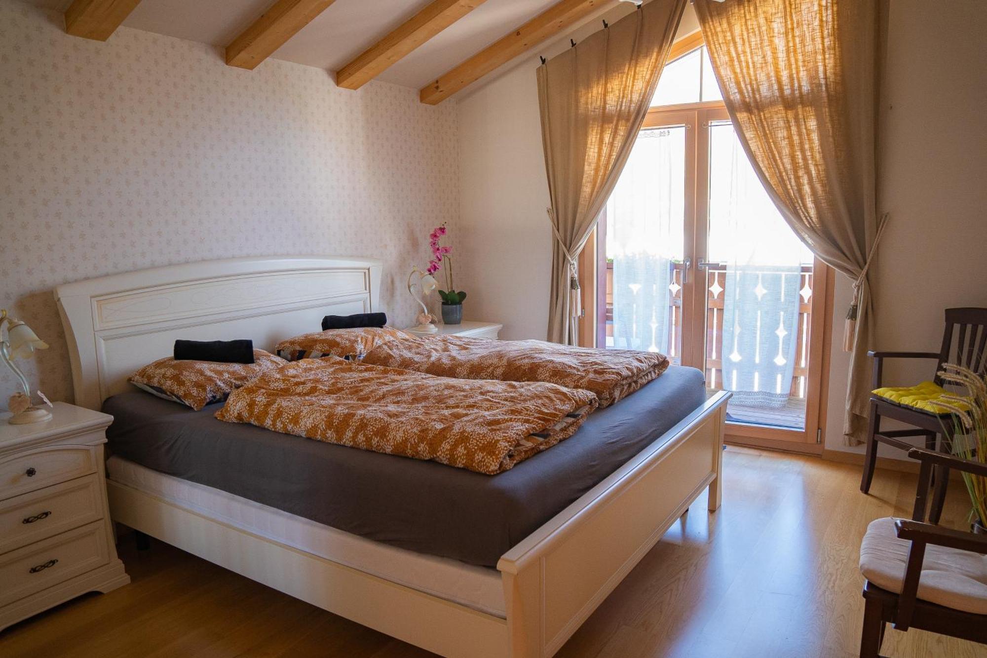 Doodle'S Amazing Chalet -Walensee - Flumserberg - Churfirsten - Heidiland - Pool - Sauna 몰스 외부 사진