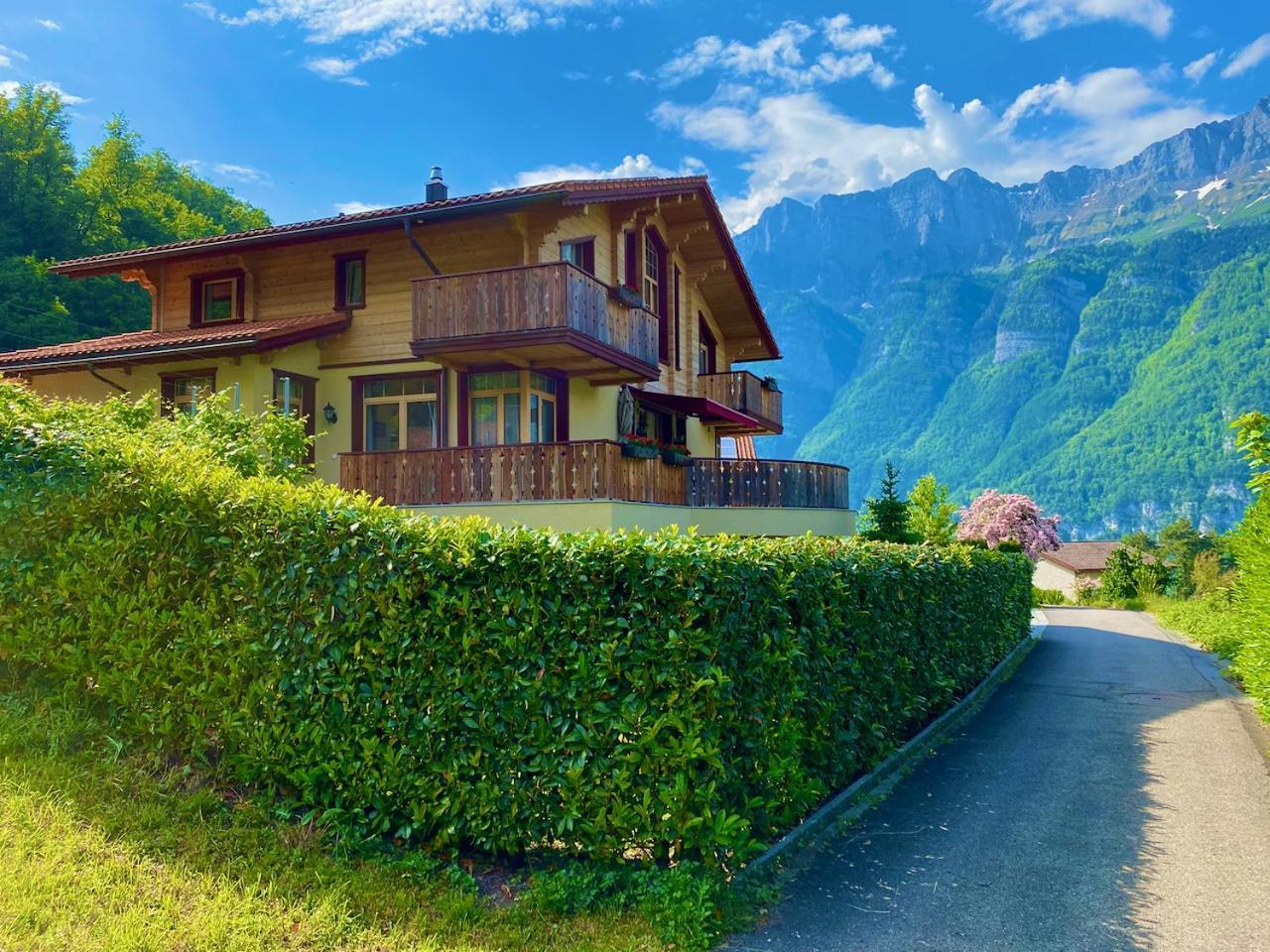 Doodle'S Amazing Chalet -Walensee - Flumserberg - Churfirsten - Heidiland - Pool - Sauna 몰스 외부 사진